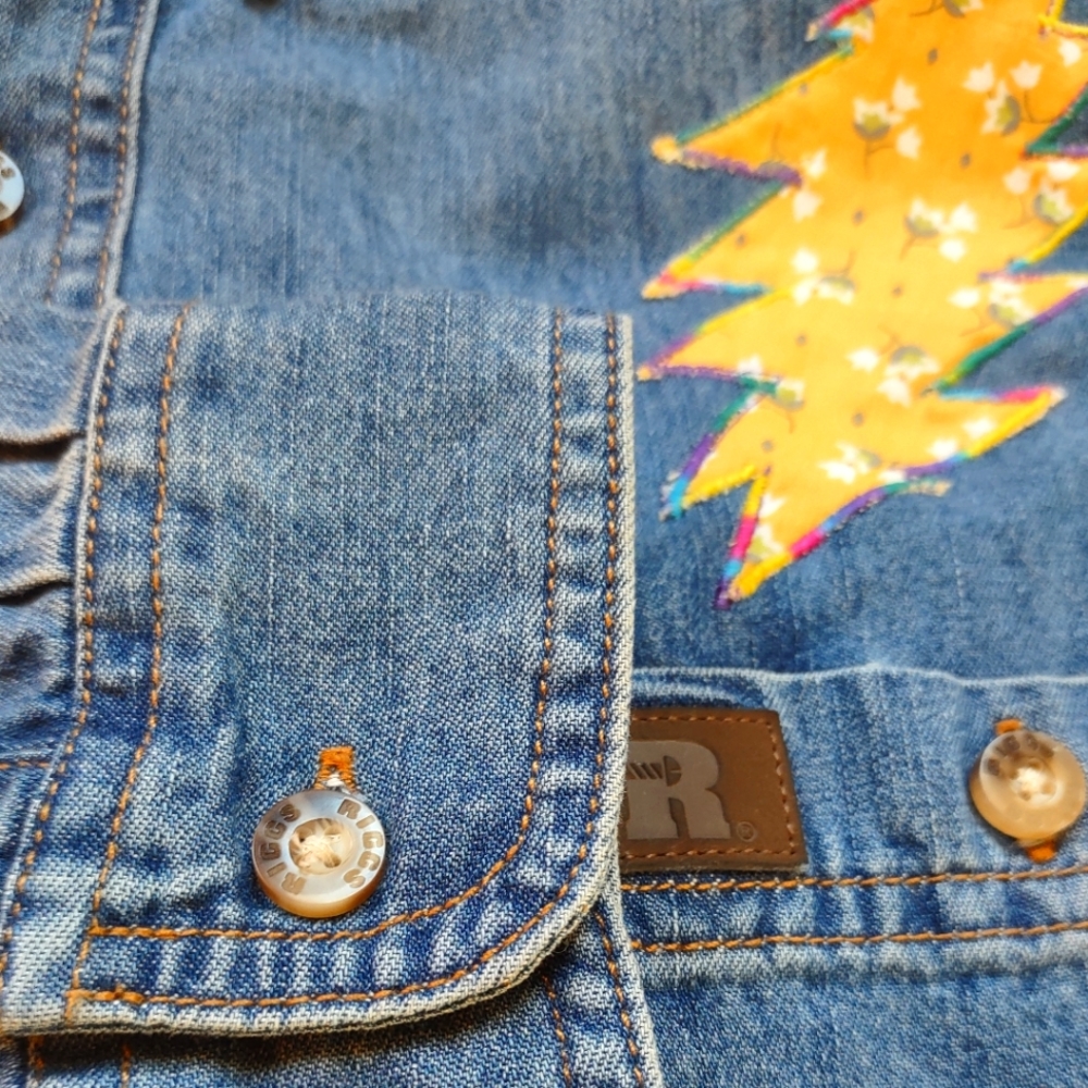 Blue Jean shirt with Grateful Dead bolt